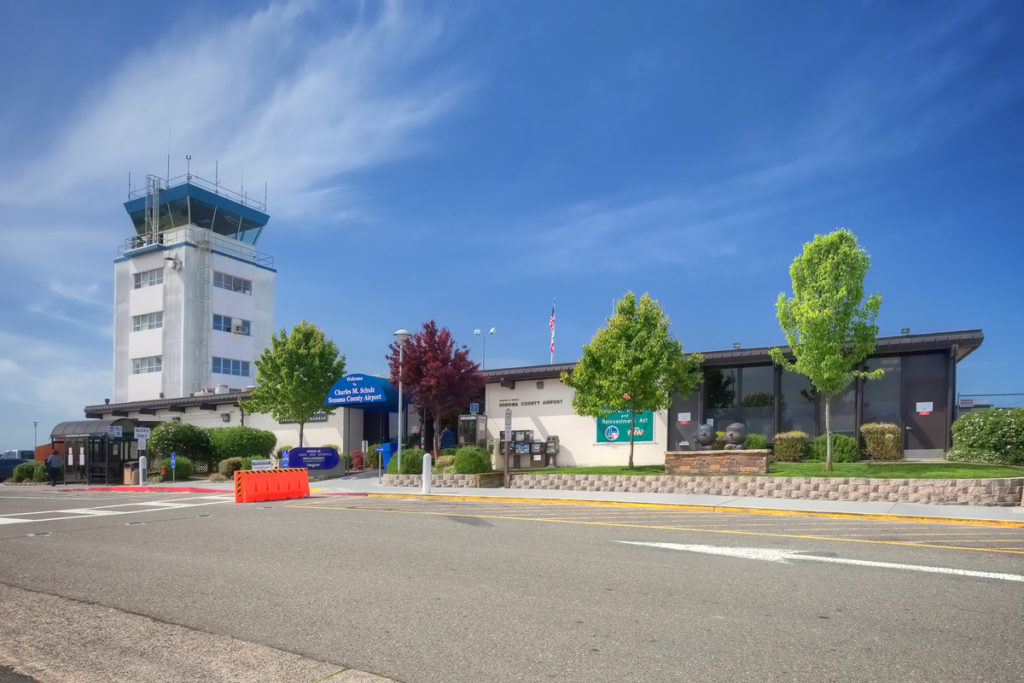 sts-terminalentrance-charles-m-schulz-sonoma-county-airport