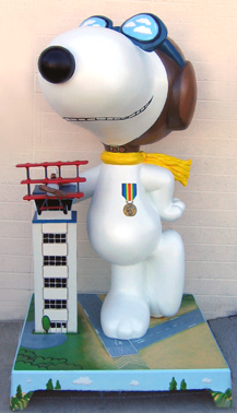 Photo of sculpture of the famous Peanuts™ character Snoopy.